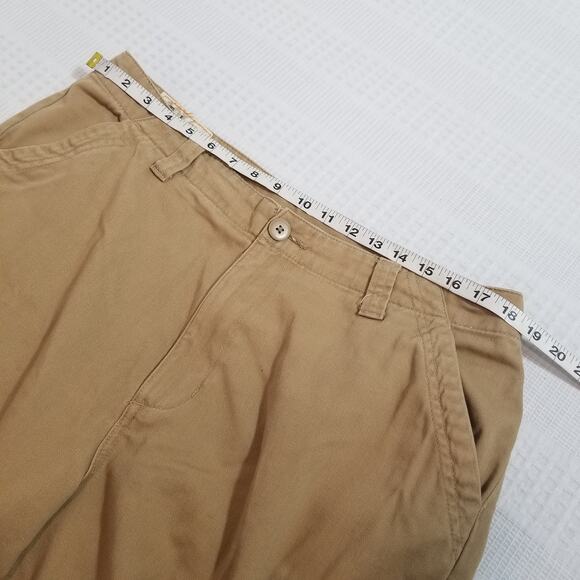 Timberland Stratham Issue Cargo Short - Picture 6 of 10